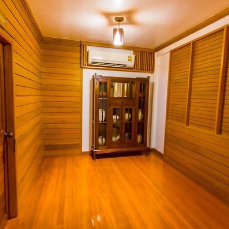 Tree Home Plus Nakhon Si Thammarat Bilik gambar
