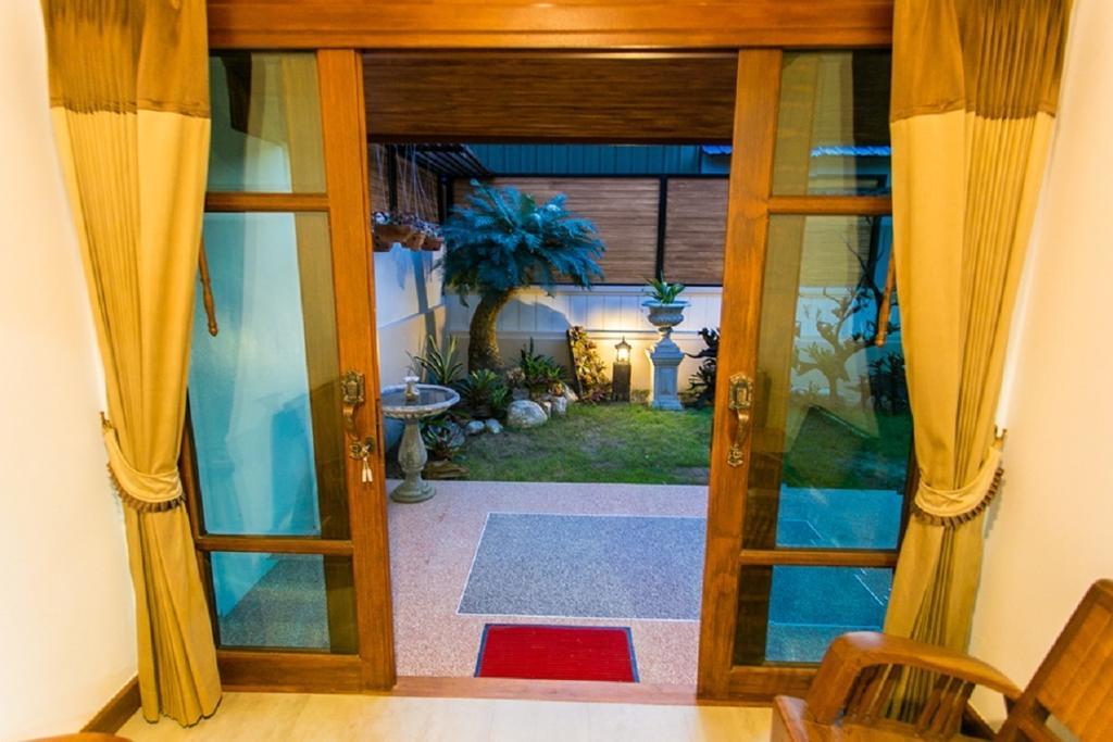 Tree Home Plus Nakhon Si Thammarat Bilik gambar